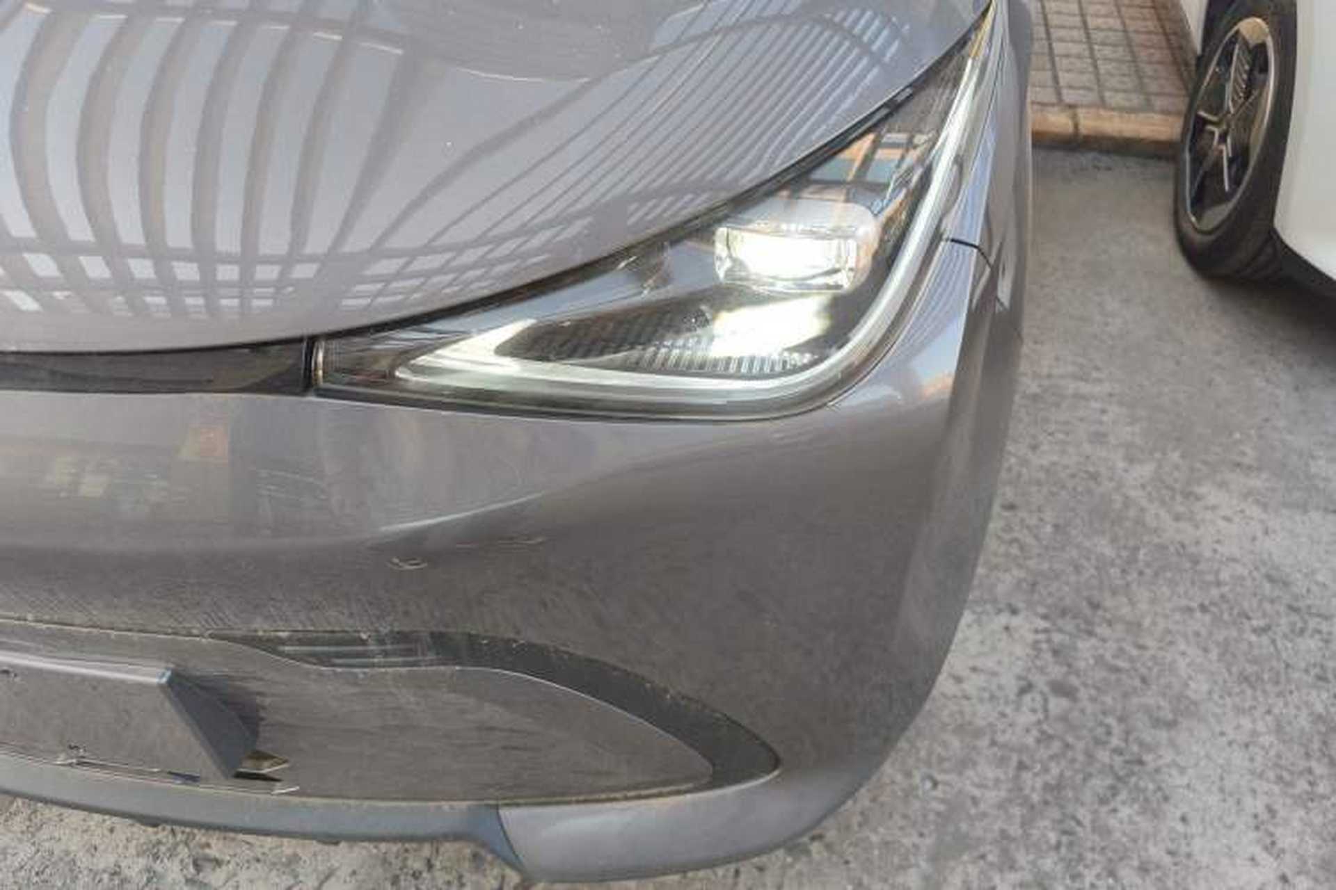 Used Cowin October 2025 Mate 410 km Surfing Edition Left Front Headlight
