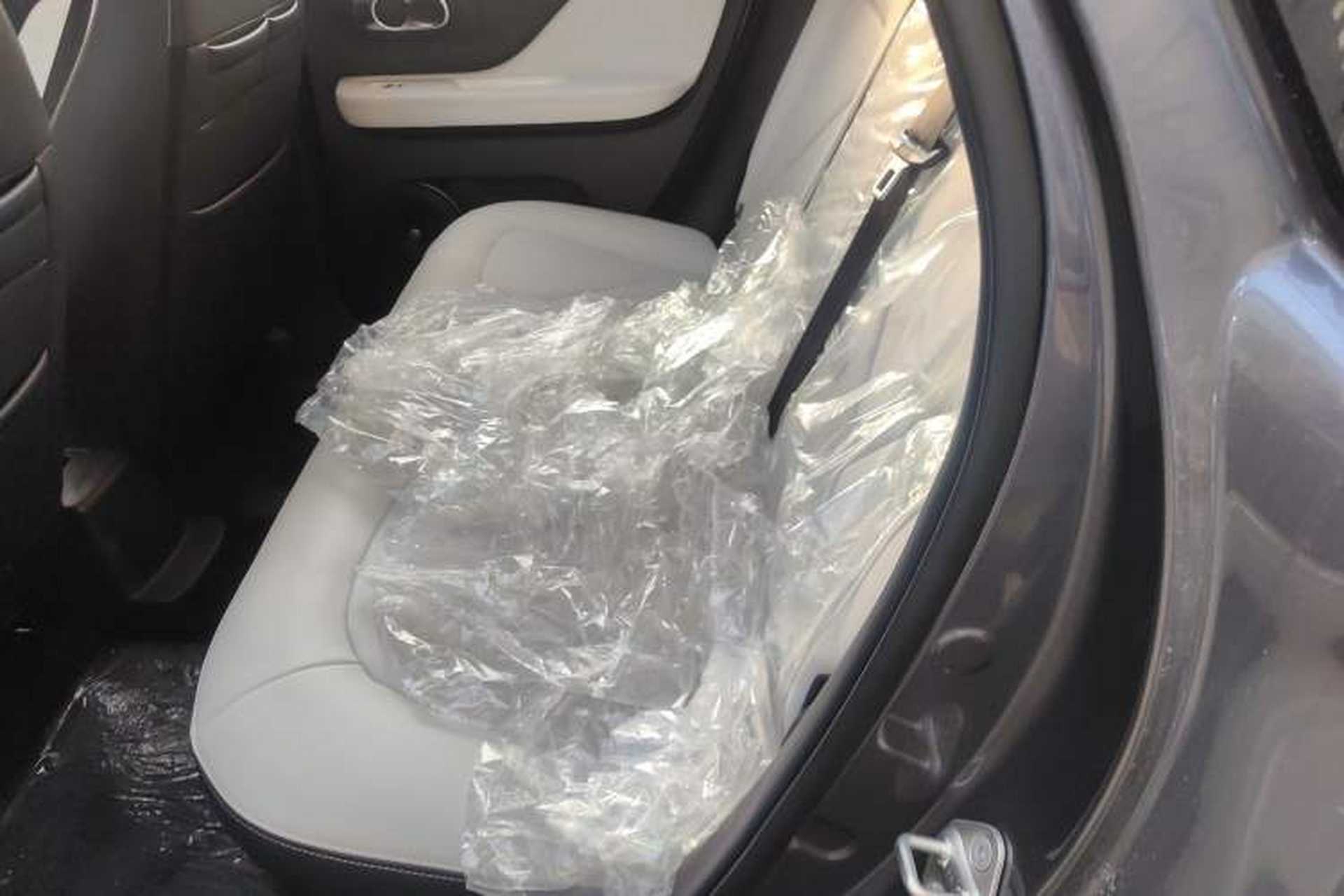 Used Cowin October 2025 Mate 410 km Surfing Edition Left Rear Seat