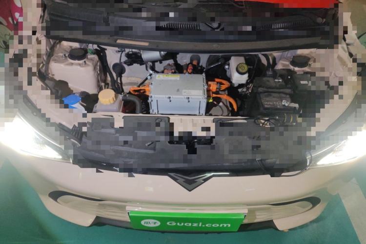 Used Cowin October 2025 Mate 300km Surfing Edition Engine Bay