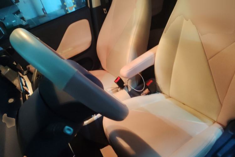 Used Cowin October 2025 Mate 300km Surfing Edition Left Front Seat