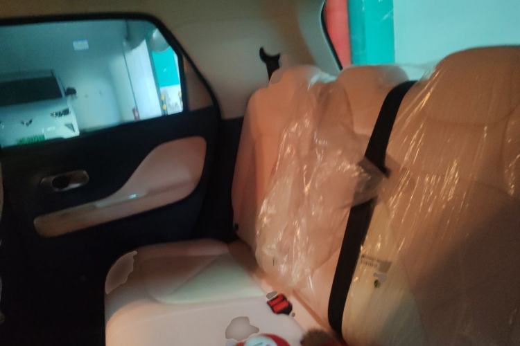 Used Cowin October 2025 Mate 300km Surfing Edition Left Rear Seat
