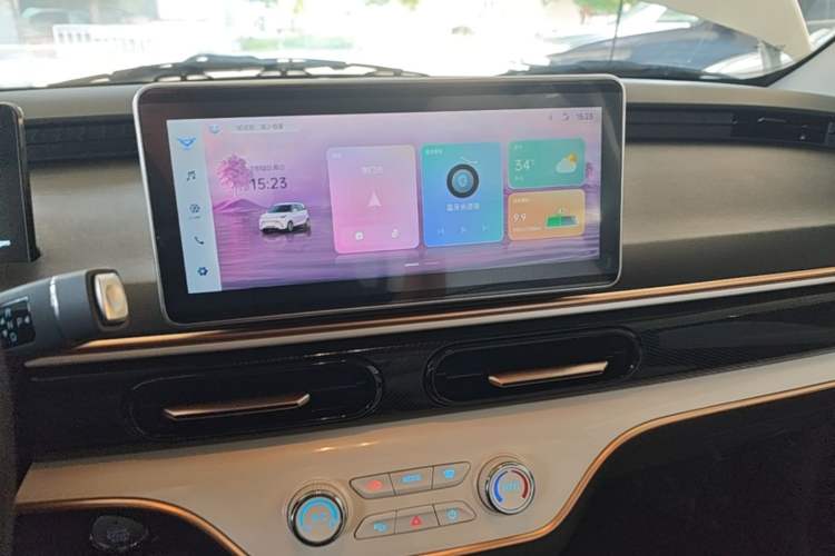 Used Cowin October 2025 Mate 300km Surfing Edition Audio And AC Panel