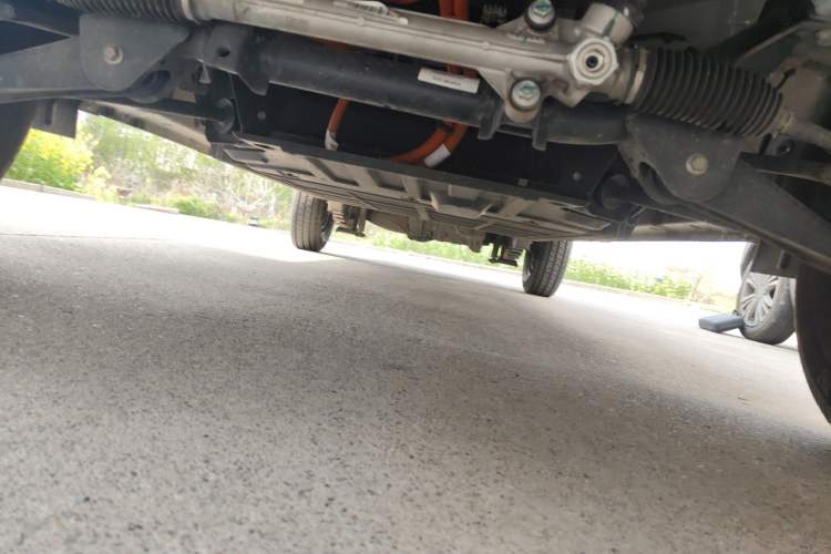 Used Cowin October  Chassis Front