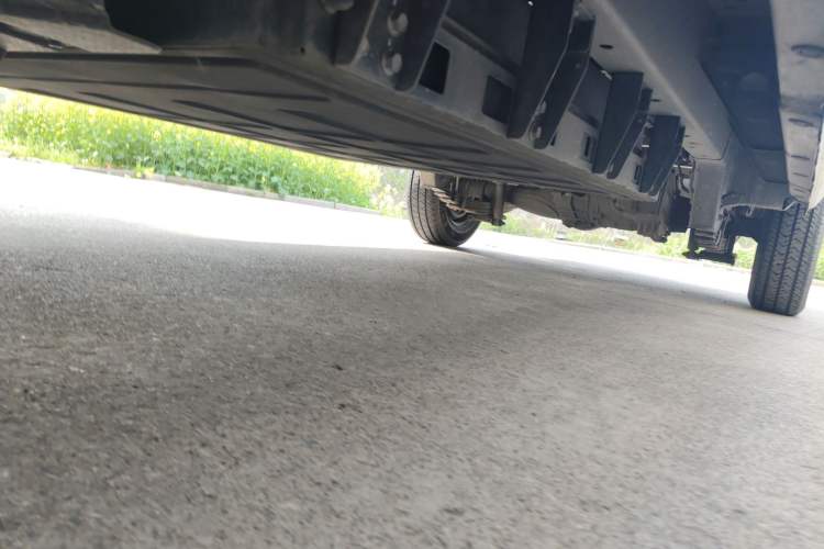 Used Cowin October  Chassis Front Left