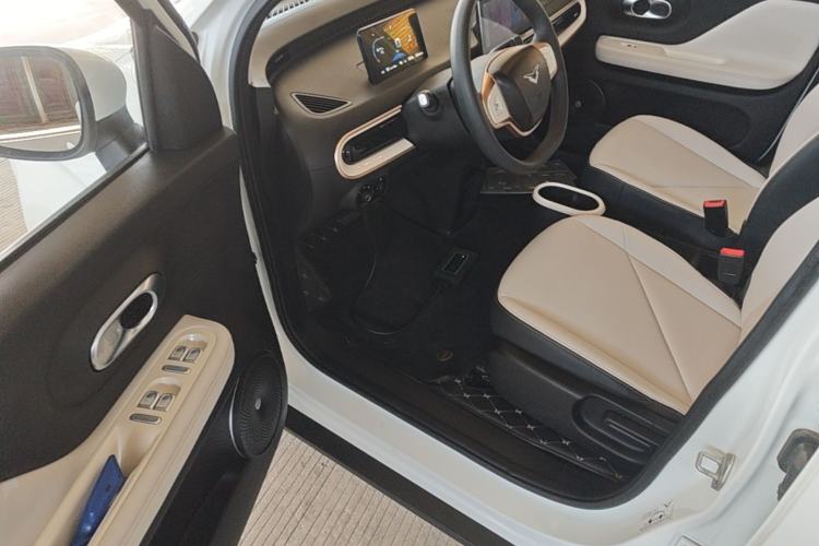 Used Cowin October 2025 Mate 300km Surfing Edition Driver Seat