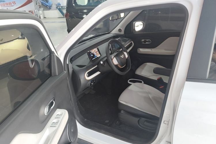 Used Cowin October 2025 Mate 300km Surfing Edition Driver Seat