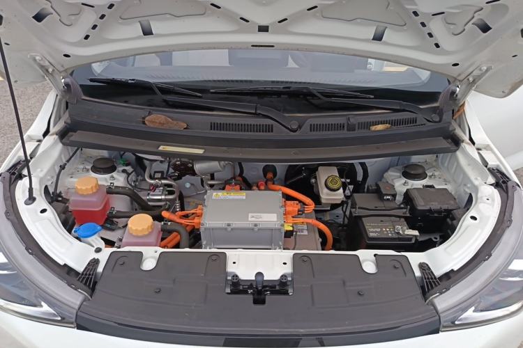 Used Cowin October 2025 Mate 410km Wind-Chasing Edition Engine Bay
