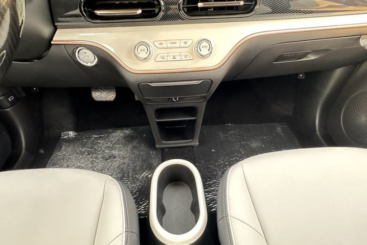 Used Cowin October 2025 Mate 300km Surfing Edition Gear Lever