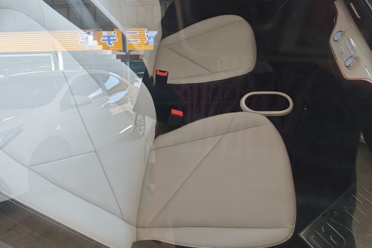 Used Cowin October 2025 Mate 300km Surfing Edition Right Front Seat