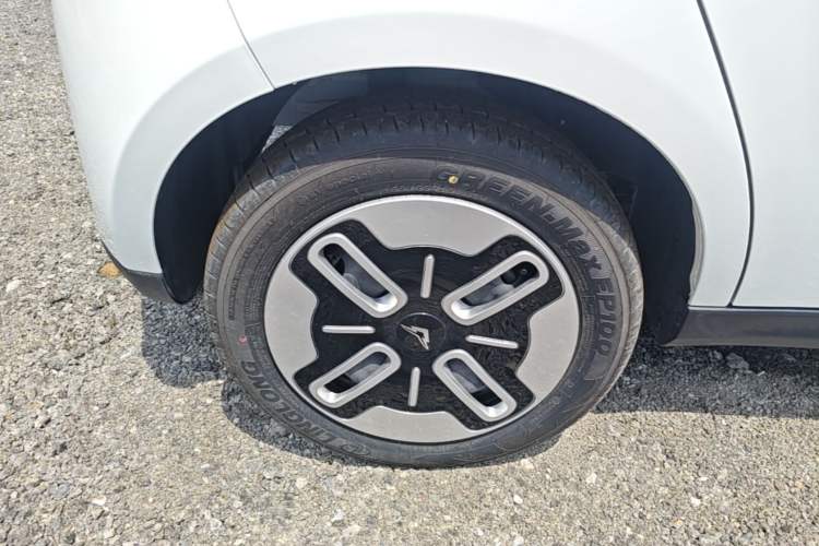 Used Cowin October 2025 Mate 300km Surfing Edition Right Rear Wheel Hub