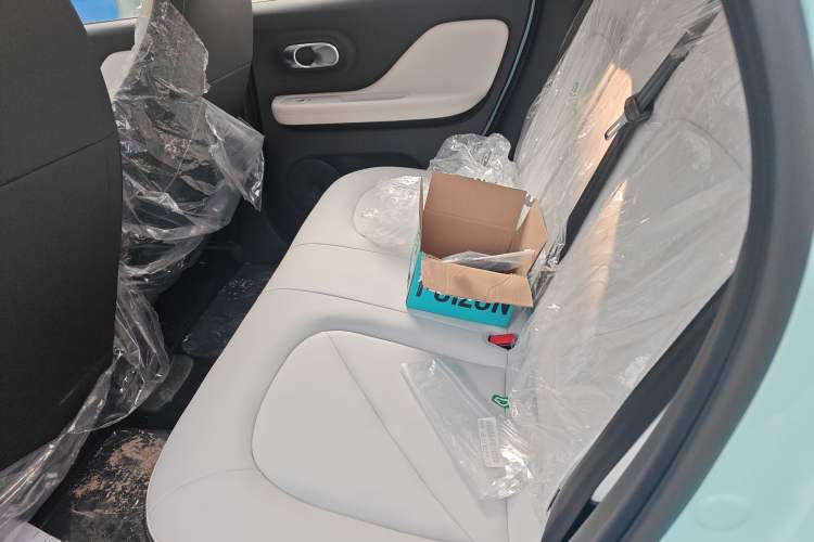 Used Cowin October 2026 Model Mate 305km Guoxuan Surfing Waves Edition Left Rear Seat