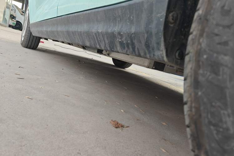 Used Cowin October 2026 Model Mate 305km Guoxuan Surfing Waves Edition Left Side Sill