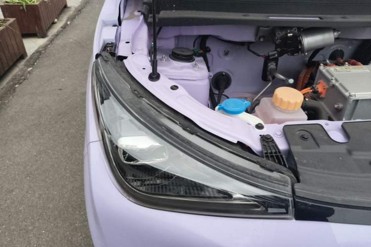 Used Cowin October 2026 Model Mate 201km Anniversary Edition Engine Bay Right