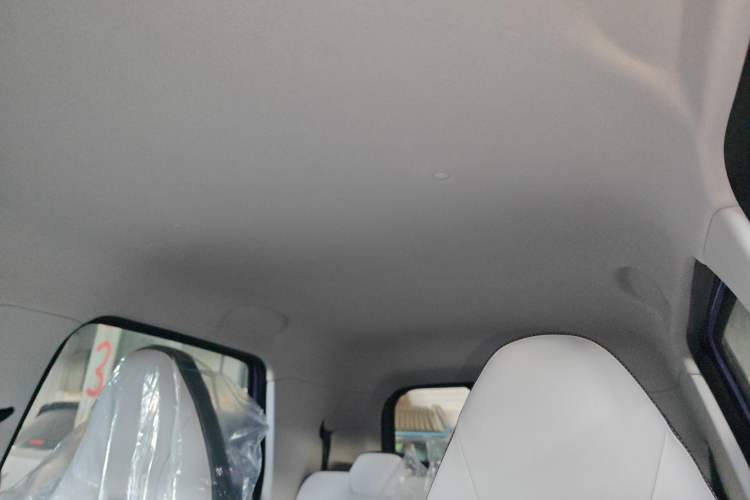 Used Cowin October 2026 Model Mate 305km Guoxuan Surfing Waves Edition Headliner
