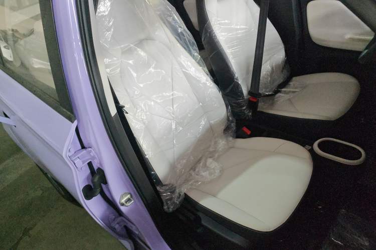 Used Cowin October 2026 Model Mate 305km Guoxuan Surfing Waves Edition Right Front Seat