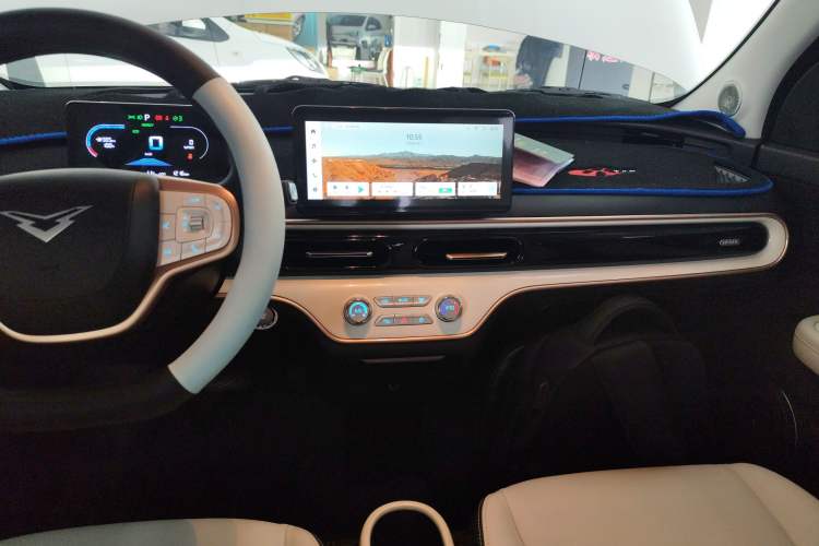 Used Cowin October 2026 Model Mate 305km Guoxuan Surfing Waves Edition Audio And AC Panel