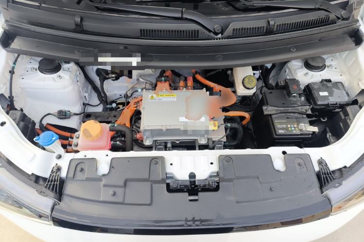 Used Cowin October 2026 Model Mate 305km Guoxuan Wind-Chasing Edition Engine Bay