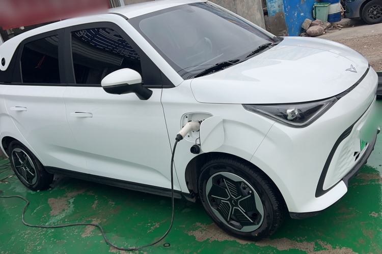 Used Cowin October 2026 Model Mate 305km Guoxuan Wind-Chasing Edition Exterior 2