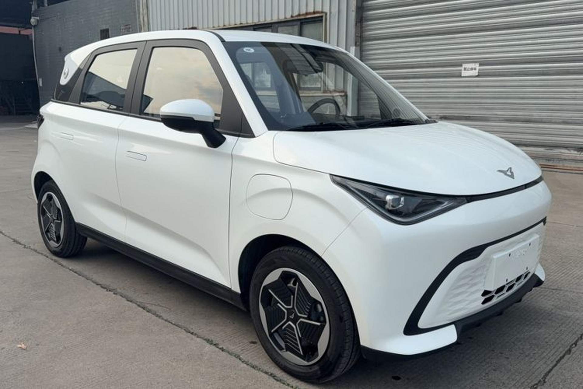 Used Cowin October 2026 Model Mate 305km Guoxuan Surfing Waves Edition Exterior 2