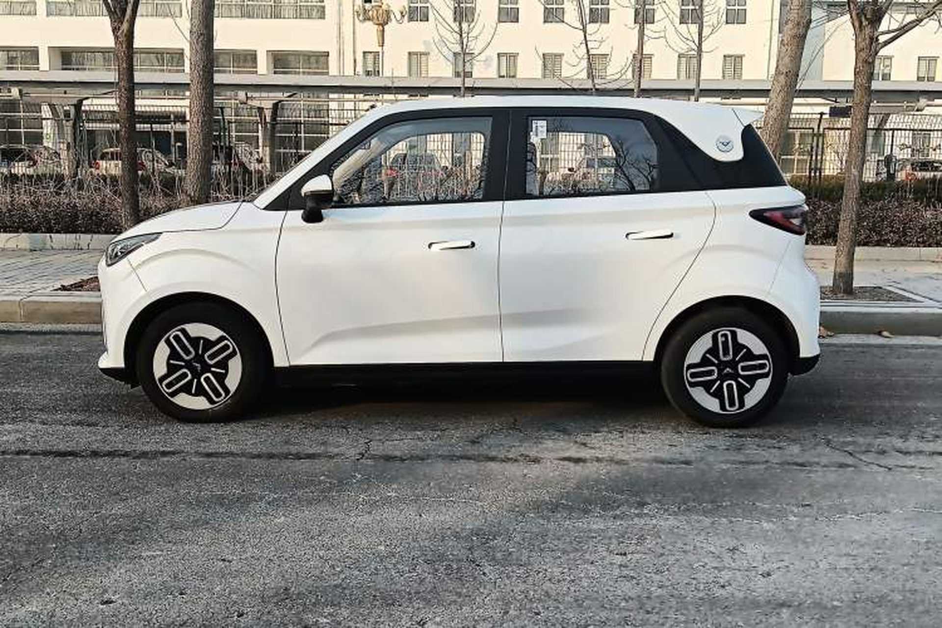 Used Cowin October 2026 Model Mate 300km Ningde Wave-Stepping Edition Exterior 6