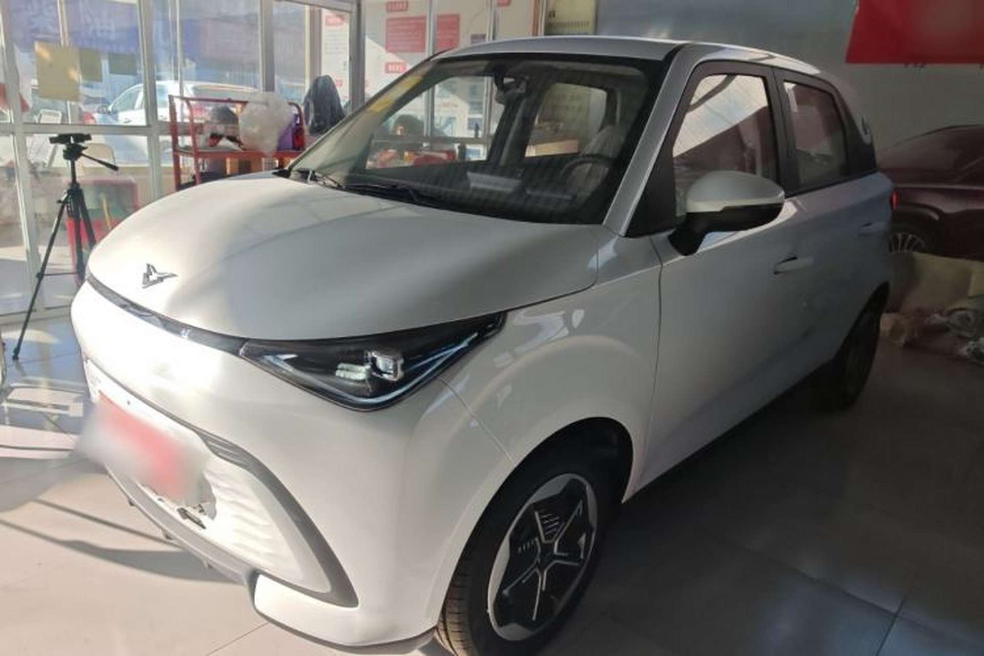 Used Cowin October 2026 Model Mate 305km Guoxuan Surfing Waves Edition Front Left 45 Deg