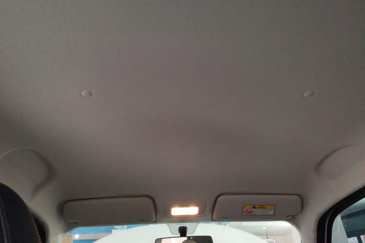 Used Cowin October 2026 Model Mate 305km Guoxuan Surfing Waves Edition Headliner