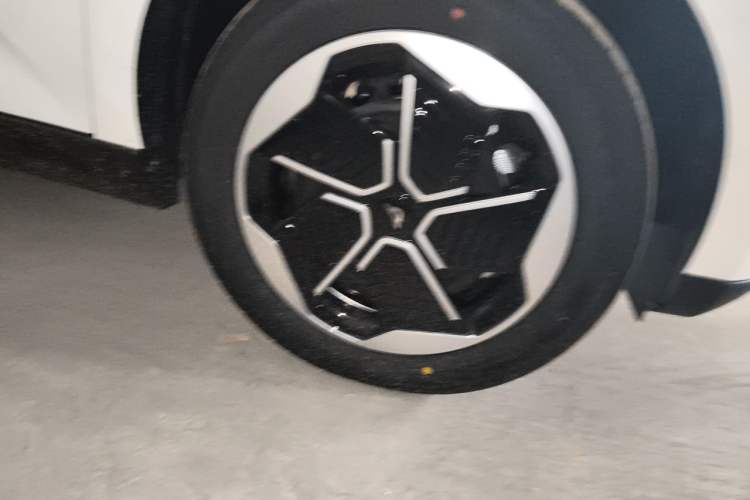 Used Cowin October 2026 Model Max 310km—Wish Fulfillment Edition Right Front Wheel Hub
