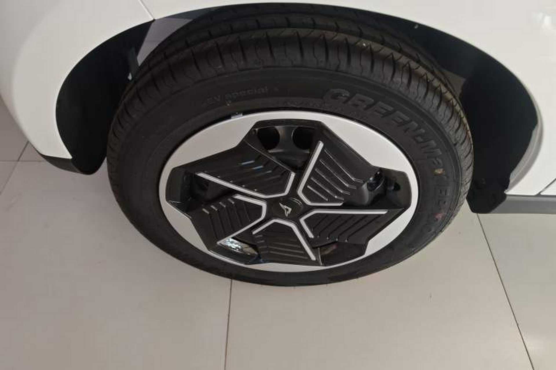 Used Cowin October 2026 Model Mate 305km Guoxuan Surfing Waves Edition Right Rear Wheel Hub