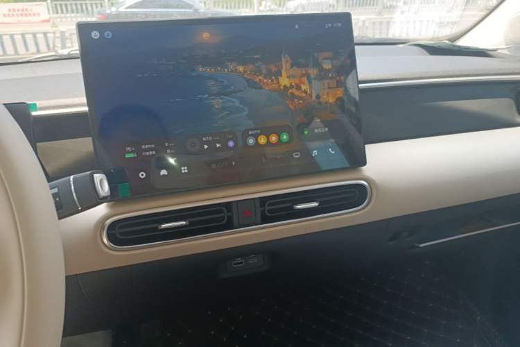 Used Cowin October 2026 Model Mate 300km Ningde Wave-Stepping Edition Audio And AC Panel