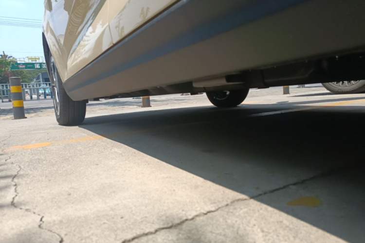 Used Cowin October 2026 Model Mate 300km Ningde Wave-Stepping Edition Left Side Sill