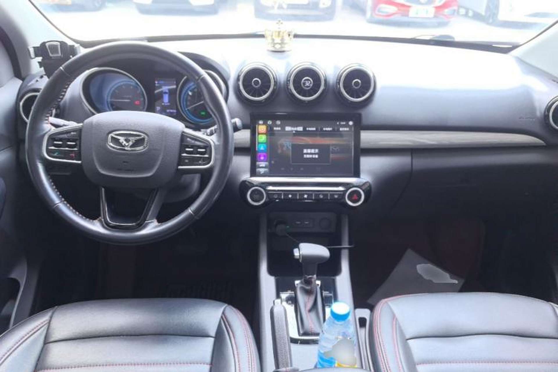 Used Cowin V3 2016 1.5L Automatic SmartConnect II Navigation Edition Center Console