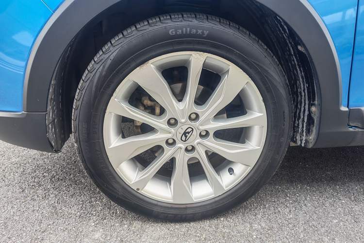 Used Cowin V3 2016 1.5L Automatic SmartConnect II Navigation Edition Exterior 8