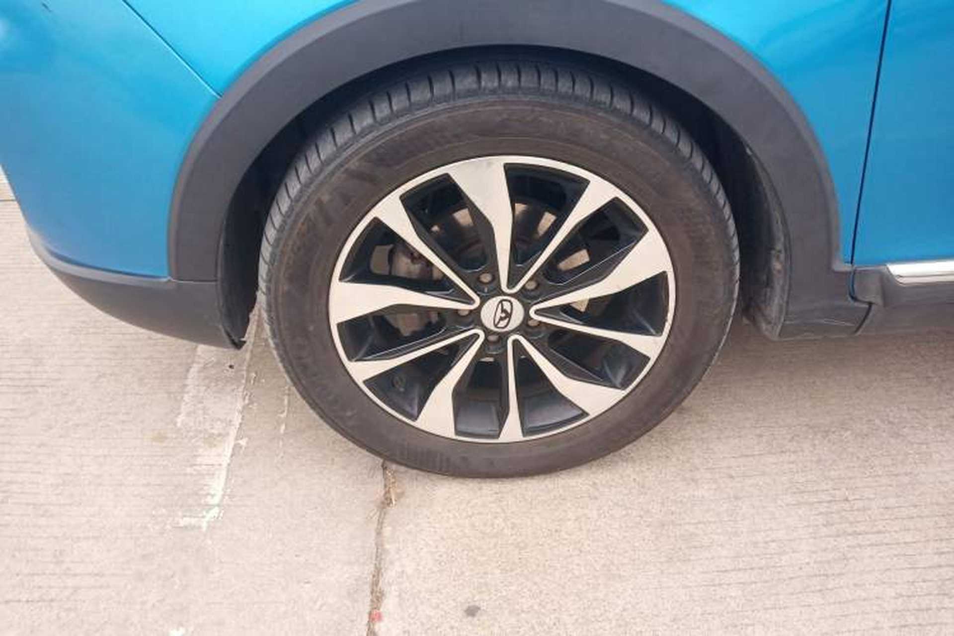 Used Cowin V3 2016 1.5L Automatic SmartLink III Left Front Wheel Hub