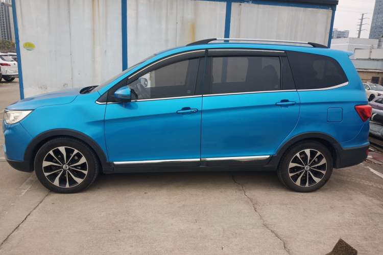 Used Cowin V3 2016 1.5L Automatic SmartLink III Left Side