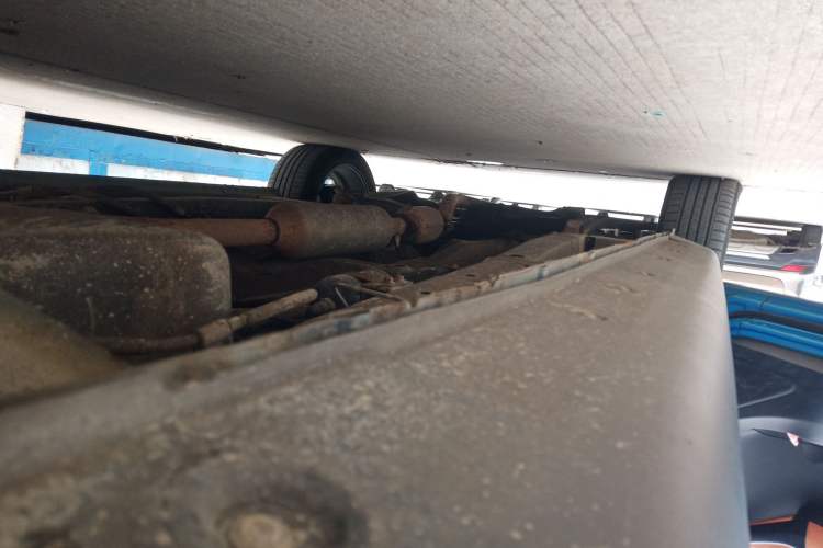 Used Cowin V3 2016 1.5L Automatic SmartLink III Left Side Sill