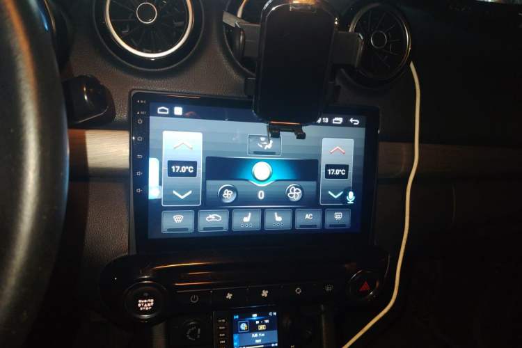 Used Cowin V3 2016 1.5L Manual SmartConnect II Navigation Version Audio And AC Panel