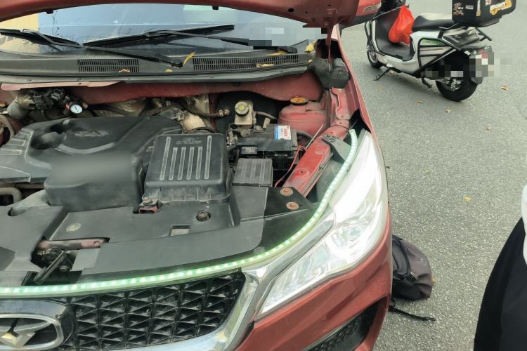 Used Cowin V3 2016 1.5L Manual SmartConnect II Comfort Edition Engine Bay Left