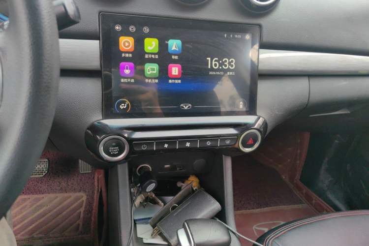 Used Cowin V3 2016 1.5L Automatic SmartConnect II Navigation Edition Audio And AC Panel