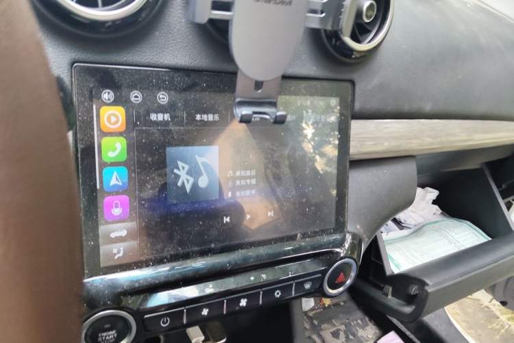 Used Cowin V3 2016 1.5L Manual SmartConnect II Comfort Edition Audio And AC Panel