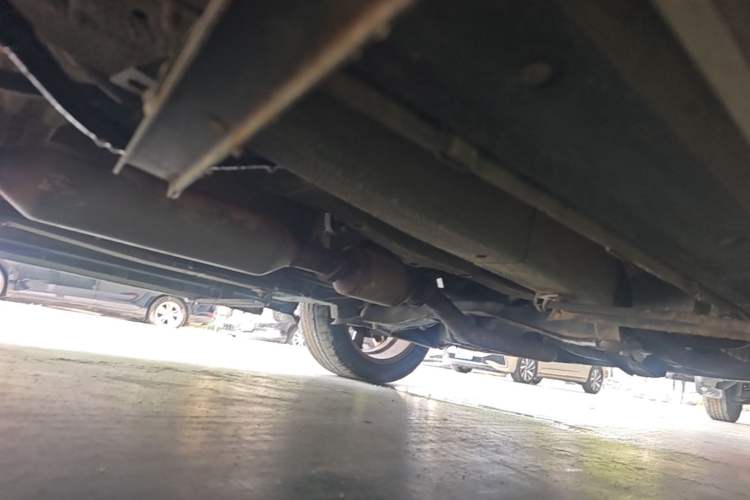 Used Cowin V3 2016 1.5L Manual Smart Connect I Chassis Front Right