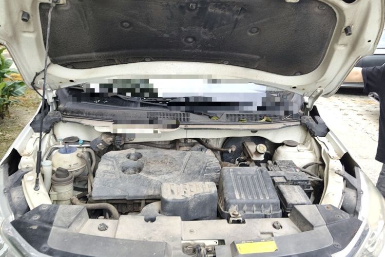 Used Cowin V3 2016 1.5L Manual SmartConnect II Comfort Edition Engine Bay
