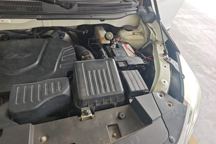 Used Cowin V3 2016 1.5L Manual Smart Connect I Engine Bay Left