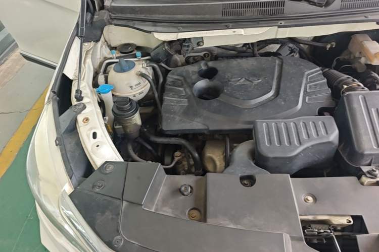 Used Cowin V3 2016 1.5L Manual Smart Connect I Engine Bay Right