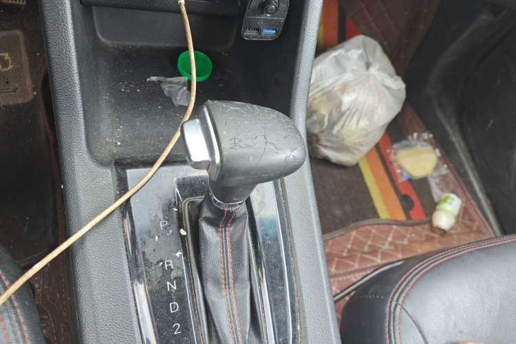 Used Cowin V3 2016 1.5L Automatic SmartLink III Gear Lever