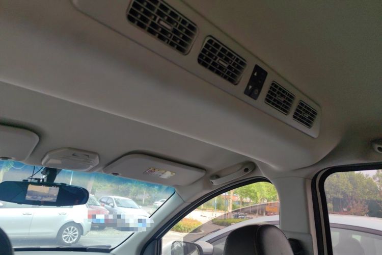 Used Cowin V3 2016 1.5L Automatic SmartConnect II Navigation Edition Headliner