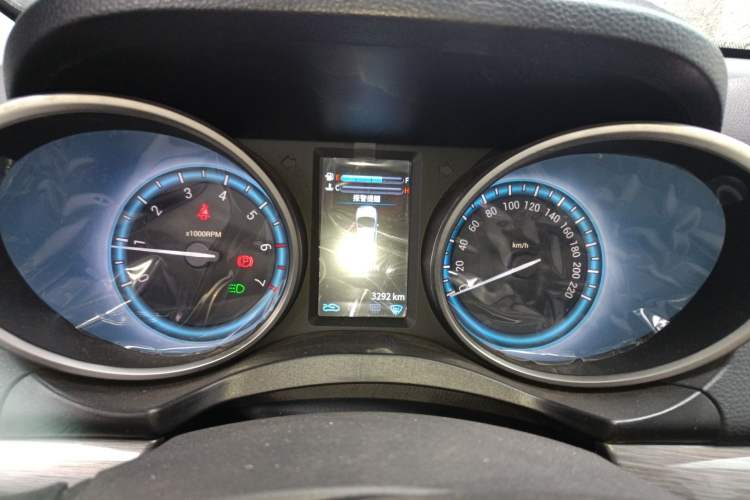 Used Cowin V3 2016 1.5L Manual SmartConnect II Navigation Version Instrument Cluster