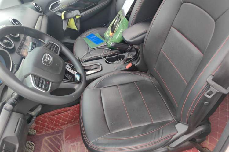Used Cowin V3 2016 1.5L Automatic SmartConnect II Navigation Edition Left Front Seat