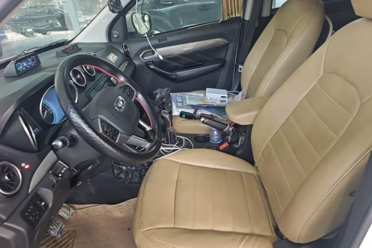 Used Cowin V3 2016 1.5L Manual Smart Connect I Left Front Seat