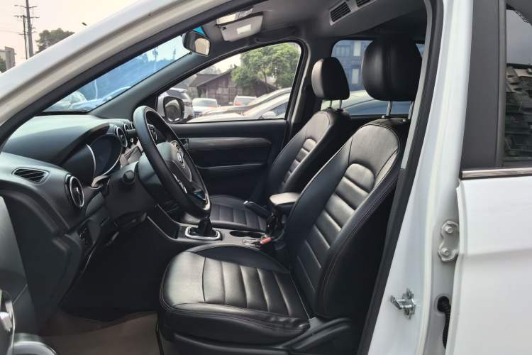 Used Cowin V3 2016 1.5L Manual SmartLink III Left Front Seat