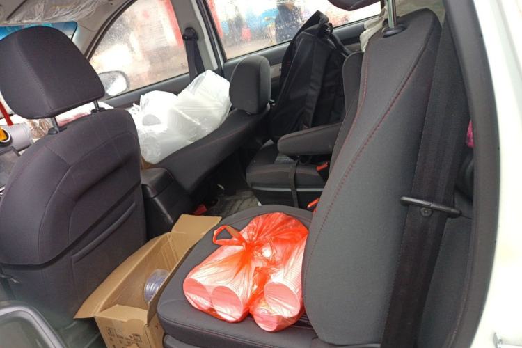 Used Cowin V3 2016 1.5L Manual SmartConnect II Navigation Version Left Rear Seat